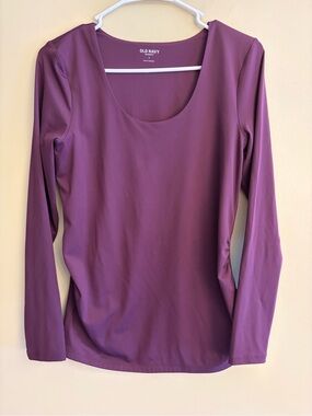 Old Navy Women's Maternity Long Sleeve Scoop Neck Top - Plum Purple